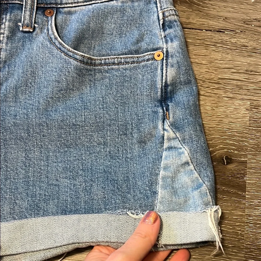 Madwell Denim Shorts - Picture 5 of 5